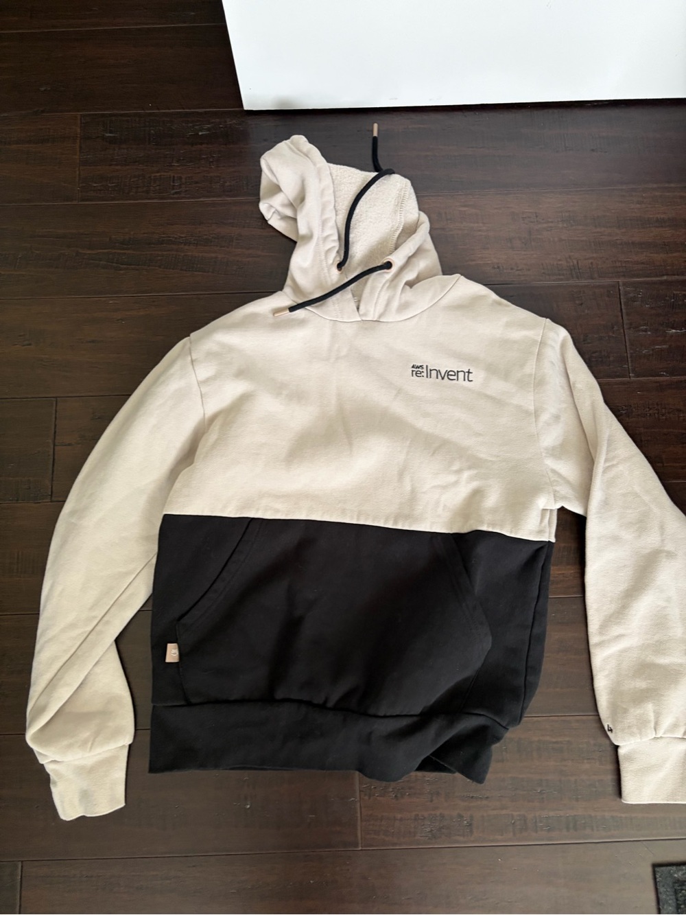 Aws Colorblock Hooded Pullover Sweatshirt - Cream & Black